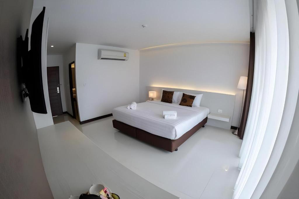 Chaisaeng Villa Sing Buri Exteriér fotografie